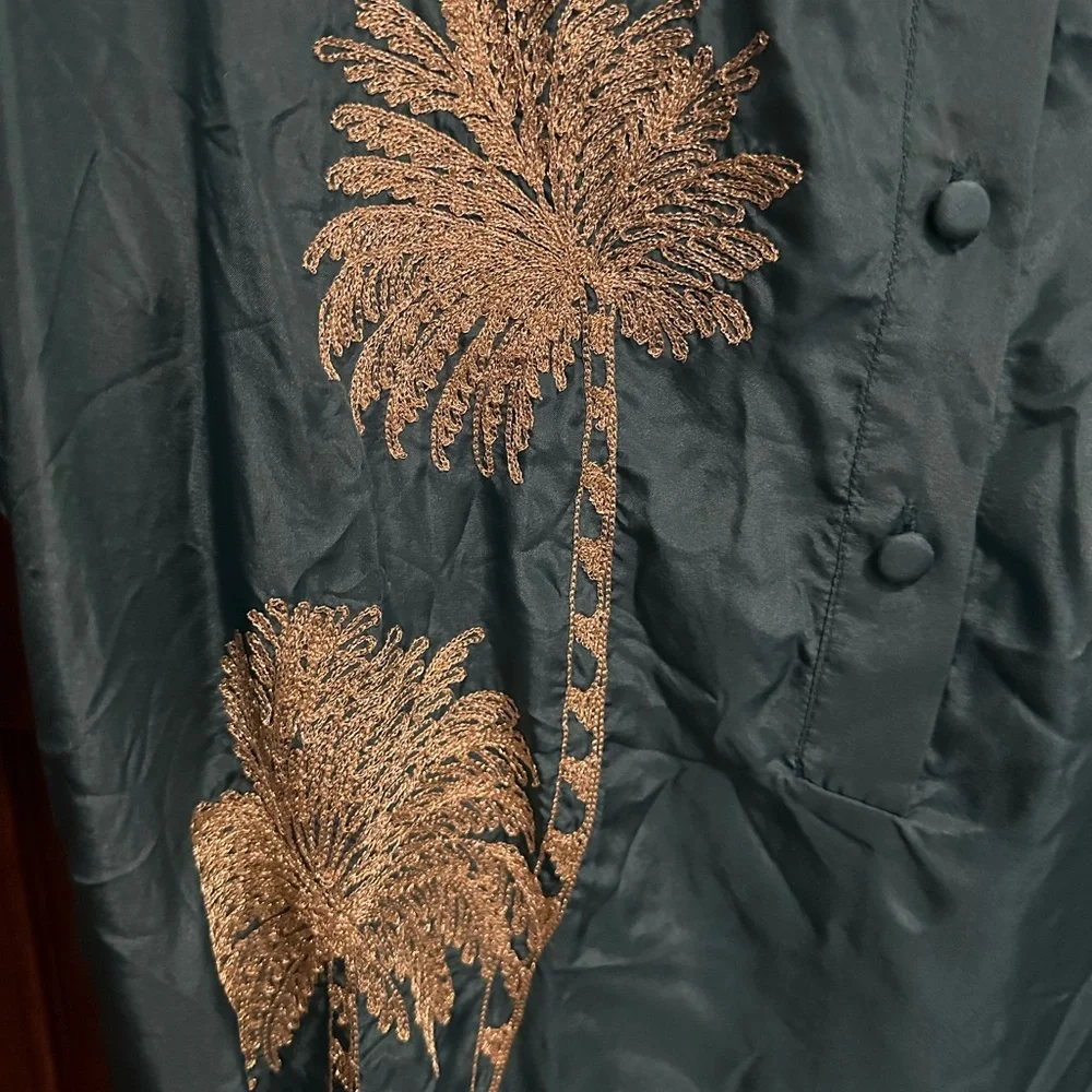 Chasing Unicorns Castles in the Air Silky Blouse Size L - Picture 6 of 7